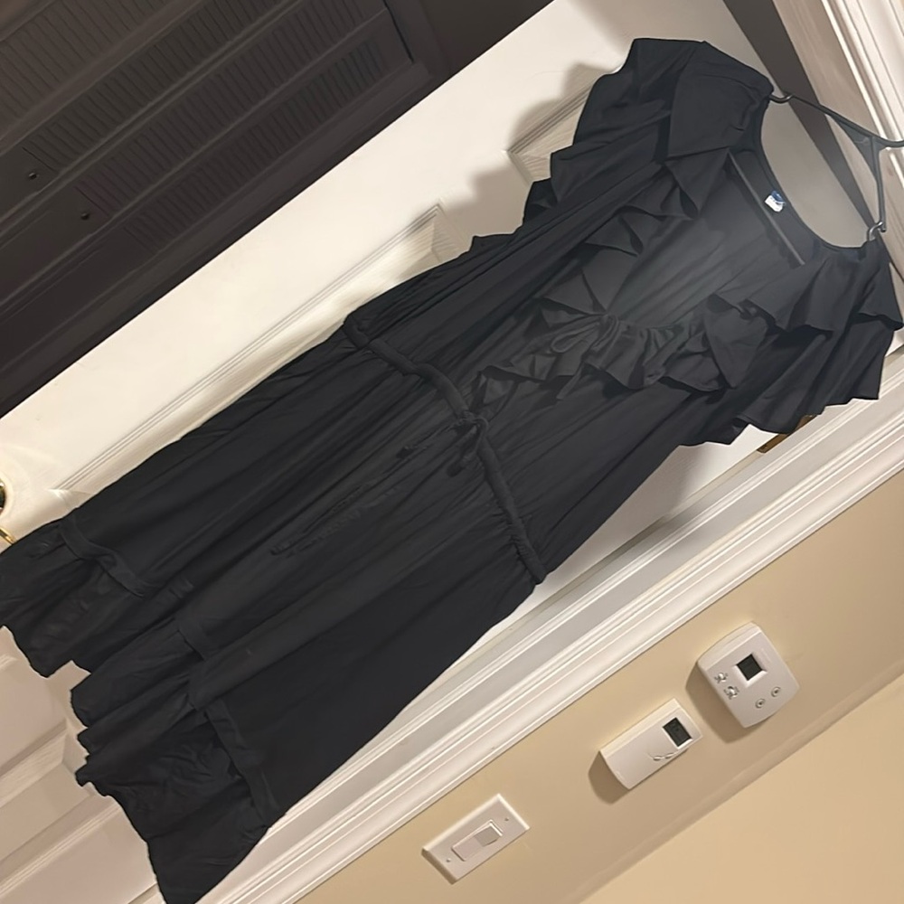 Old Navy black dress XXL , NWT , black , smoke free home.
